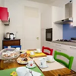I Portici Di Sottoripa Bed & Breakfast Janov