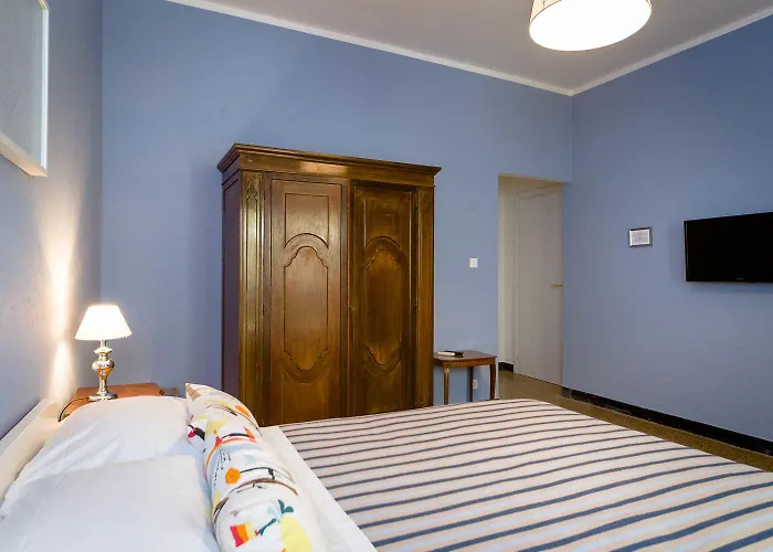 I Portici Di Sottoripa Bed & Breakfast 3*