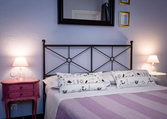 Bed & Breakfast I Portici Di Sottoripa 3*