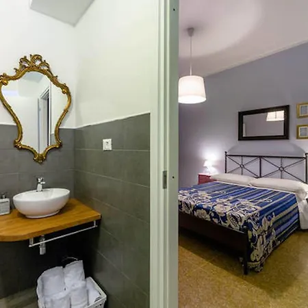 I Portici Di Sottoripa B&B 2*