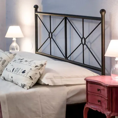 I Portici Di Sottoripa B&B 3*