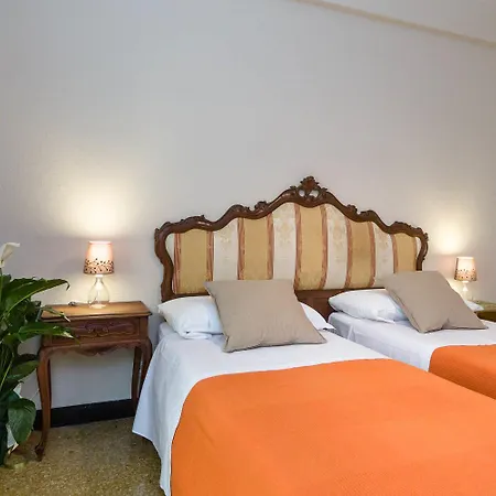 I Portici Di Sottoripa 3*