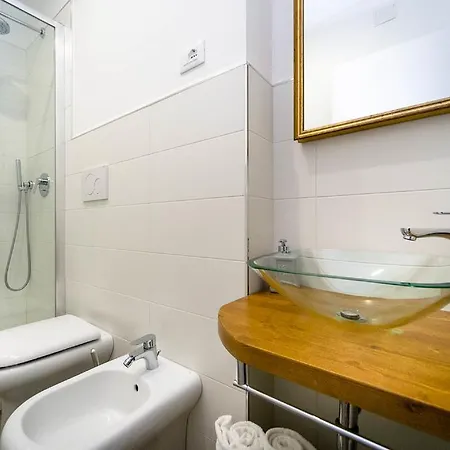 I Portici Di Sottoripa B&B 제노바