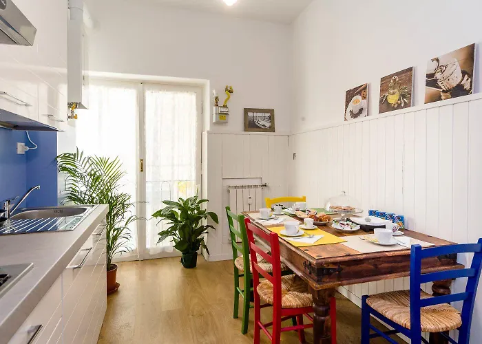I Portici Di Sottoripa Alojamento de Acomodação e Pequeno-almoço
