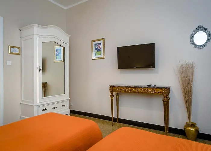 Bed & Breakfast I Portici Di Sottoripa Janov